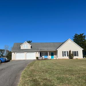 Photo #37 of 172 Stoney Creek Drive, Madison Heights, VA 1.0 acres