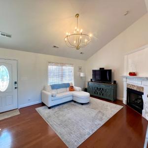 Photo #8 of 172 Stoney Creek Drive, Madison Heights, VA 1.0 acres