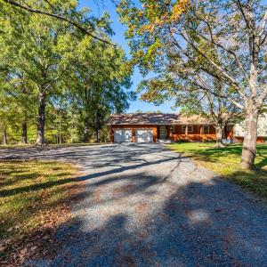 Photo #4 of 687 Hixburg Road, Pamplin, VA 6.2 acres