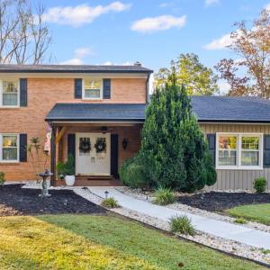 Photo #2 of 1921 Tabby Ln, Altavista, VA 1.4 acres