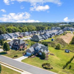 Photo #6 of 1543 Farmington Drive, Forest, VA 0.6 acres