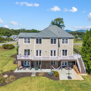 Photo #3 of 1543 Farmington Drive, Forest, VA 0.6 acres