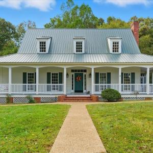 Photo #2 of 710 Main Street, Gretna, VA 6.1 acres