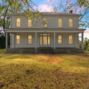 Photo #1 of 199 Peninsula Point, Lynch Station, VA 2.6 acres