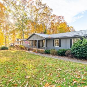 Photo #2 of 241 Old Pocket Road, Lynch Station, VA 0.9 acres