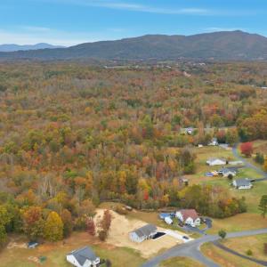 Photo #43 of 2441 River Road, Madison Heights, VA 1.5 acres