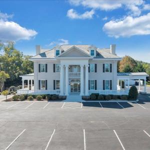 Photo #5 of 812 E Main Street, Bedford, VA 2.9 acres