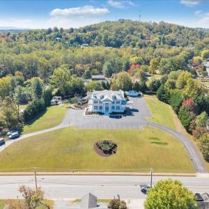 Photo #76 of 812 E Main Street, Bedford, VA 2.9 acres