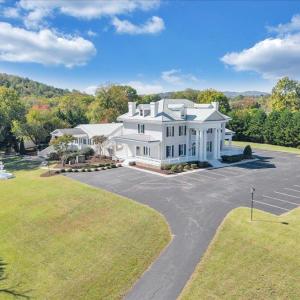 Photo #91 of 812 E Main Street, Bedford, VA 2.9 acres