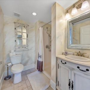 Photo #43 of 812 E Main Street, Bedford, VA 2.9 acres