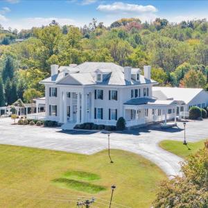 Photo #79 of 812 E Main Street, Bedford, VA 2.9 acres