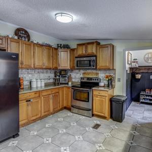 Photo #5 of 2019 Country Club Road, Hurt, VA 3.3 acres