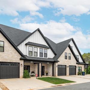 Photo #3 of 1020 Easton Court, Forest, VA 0.1 acres