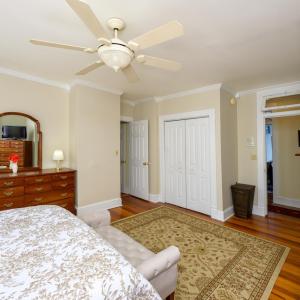 Photo #47 of 1002 Broad Street, Altavista, VA 0.3 acres