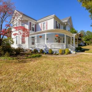 Photo #62 of 1002 Broad Street, Altavista, VA 0.3 acres