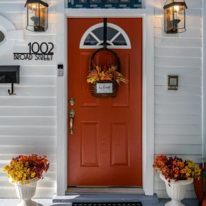 Photo #4 of 1002 Broad Street, Altavista, VA 0.3 acres