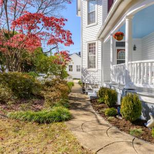 Photo #56 of 1002 Broad Street, Altavista, VA 0.3 acres