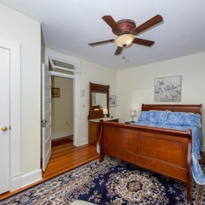 Photo #40 of 1002 Broad Street, Altavista, VA 0.3 acres