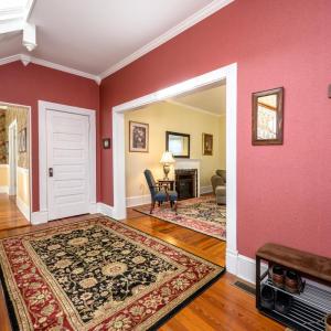 Photo #9 of 1002 Broad Street, Altavista, VA 0.3 acres