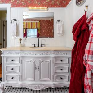 Photo #51 of 1002 Broad Street, Altavista, VA 0.3 acres