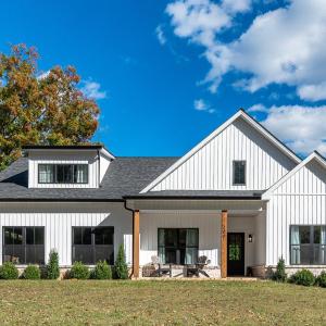 Photo #1 of 200 Overstreet Lane, Lynchburg, VA 0.7 acres