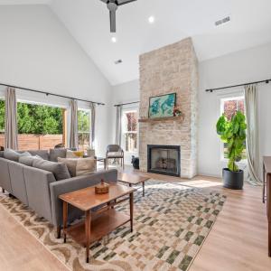 Photo #16 of 200 Overstreet Lane, Lynchburg, VA 0.7 acres