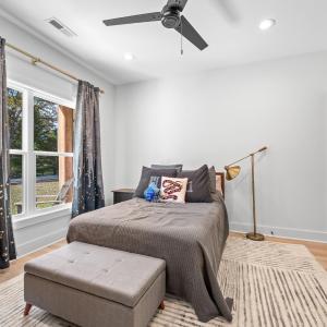 Photo #11 of 200 Overstreet Lane, Lynchburg, VA 0.7 acres