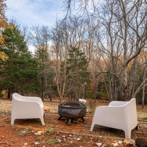 Photo #60 of 405 Meadowridge Drive, Lynchburg, VA 3.8 acres