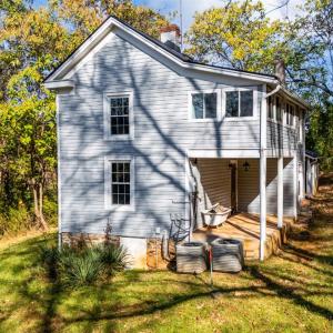 Photo #4 of 2728 E Branch Loop, Roseland, VA 101.6 acres