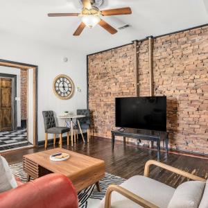 Photo #56 of 802 Court Street, Lynchburg, VA 0.2 acres