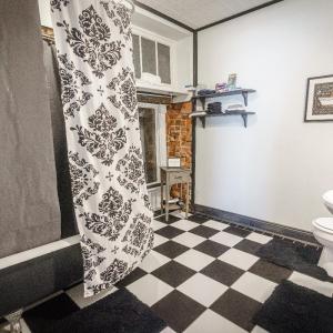 Photo #33 of 802 Court Street, Lynchburg, VA 0.2 acres