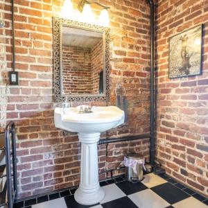 Photo #66 of 802 Court Street, Lynchburg, VA 0.2 acres