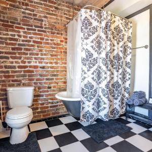 Photo #65 of 802 Court Street, Lynchburg, VA 0.2 acres