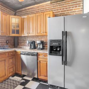 Photo #62 of 802 Court Street, Lynchburg, VA 0.2 acres