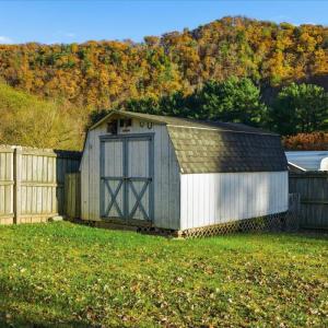 Photo #37 of 108 Weaver Dr, Elliston, VA 0.5 acres