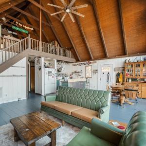 Photo #2 of 819 Cresthill Road, Lynchburg, VA 5.4 acres