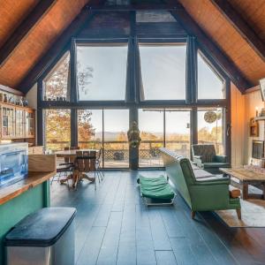 Photo #4 of 819 Cresthill Road, Lynchburg, VA 5.4 acres