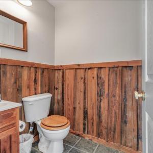 Photo #79 of 5 Wendover Square, Lynchburg, VA 1.8 acres