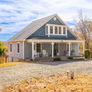 Photo #1 of 125 River Breeze Court, Howardsville, VA 10.2 acres