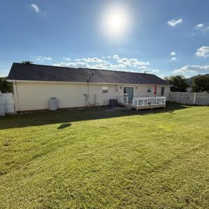 Photo #15 of 1111 Stratford Drive, Bedford, VA 1.4 acres