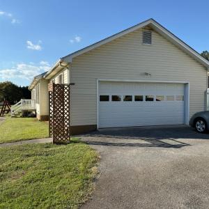 Photo #12 of 1111 Stratford Drive, Bedford, VA 1.4 acres