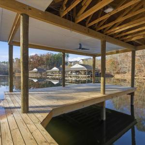 Photo #90 of 172 Lakewatch Circle, Moneta, VA 0.7 acres