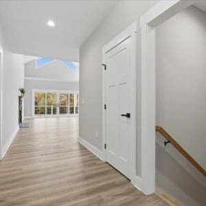 Photo #9 of 172 Lakewatch Circle, Moneta, VA 0.7 acres