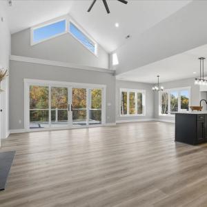 Photo #4 of 172 Lakewatch Circle, Moneta, VA 0.7 acres