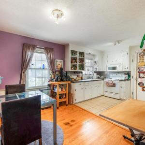 Photo #5 of 423 Woodland Cir, Lynchburg, VA 0.5 acres