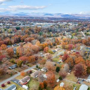 Photo #39 of 423 Woodland Cir, Lynchburg, VA 0.5 acres