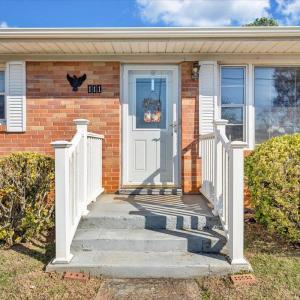 Photo #2 of 111 Wayne Drive, Lynchburg, VA 0.4 acres