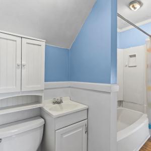 Photo #20 of 2120 Timberlake Drive, Lynchburg, VA 0.4 acres