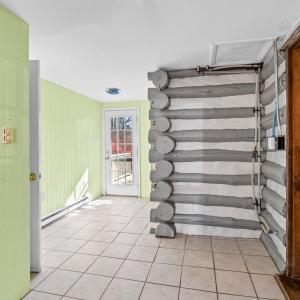 Photo #3 of 2120 Timberlake Drive, Lynchburg, VA 0.4 acres