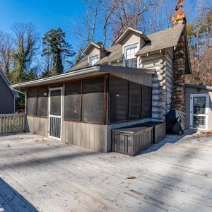 Photo #23 of 2120 Timberlake Drive, Lynchburg, VA 0.4 acres